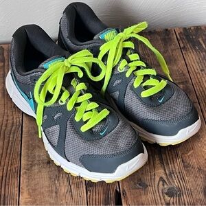 Nike Women’s Size 9.5 Revolution 2 Athletic Shoes Grey Blue SEF1204